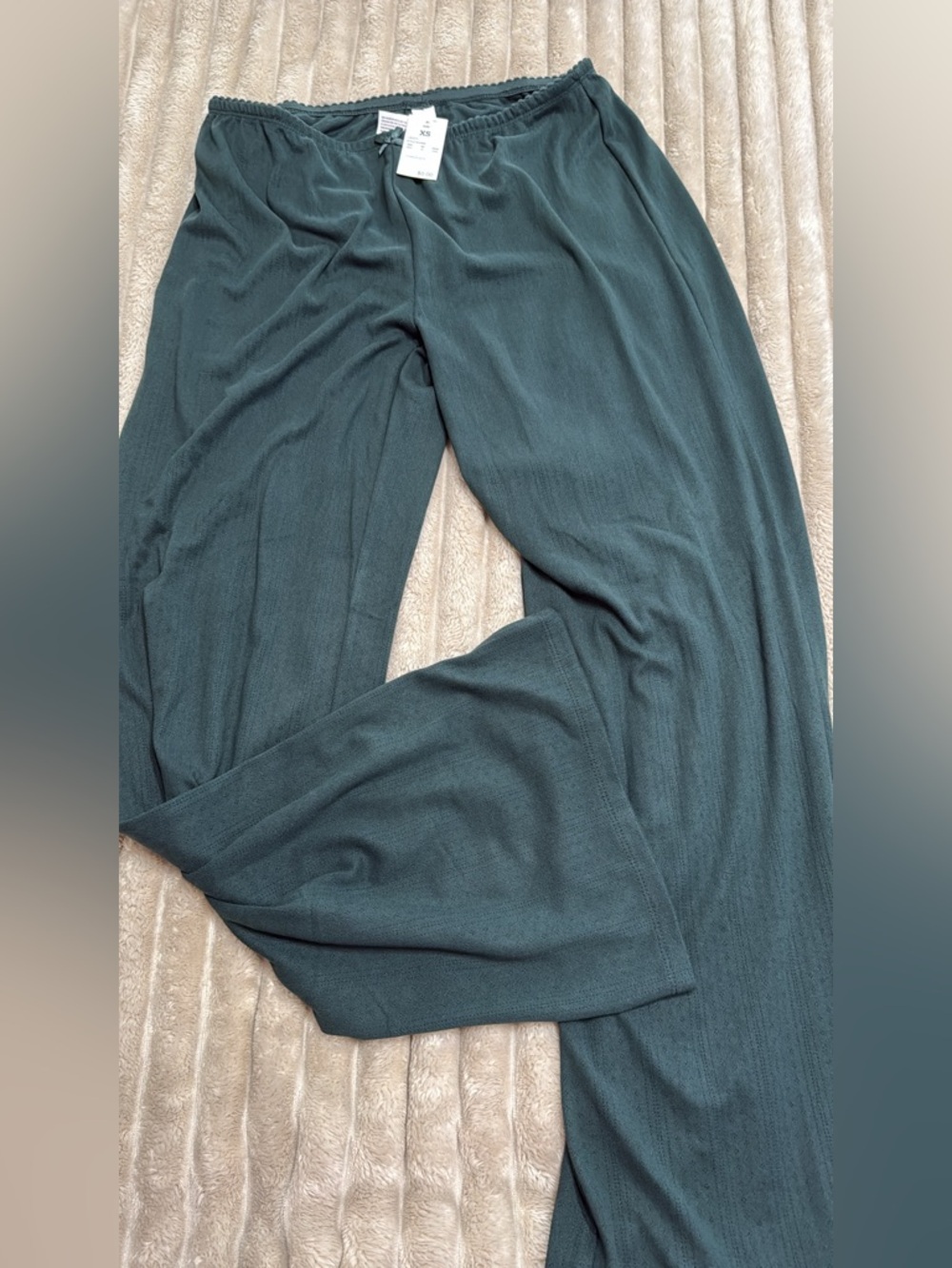Auden bottoms Xs
